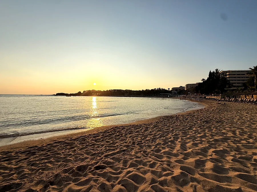 Sonnenuntergang über der Bucht